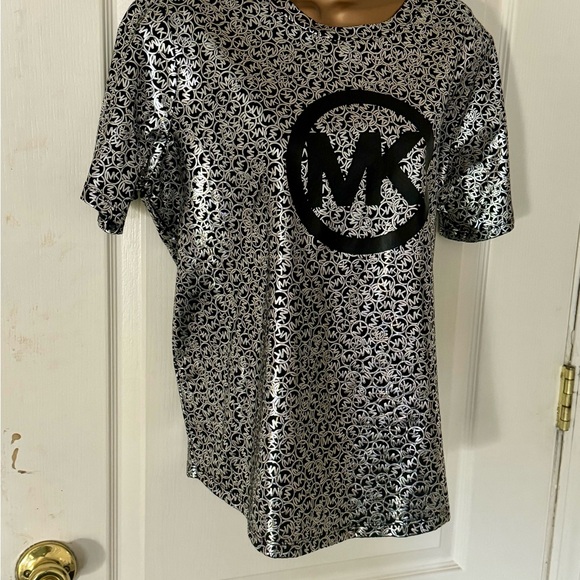 NEW -Michael Kors “ Authentic size L - Picture 3 of 10